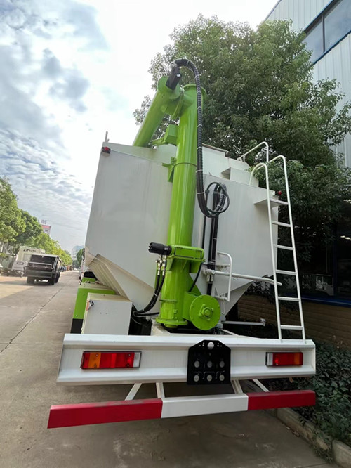 �|�L(f��ng)�A��ǰ�ĺ��ɢ�b����\ݔ܇